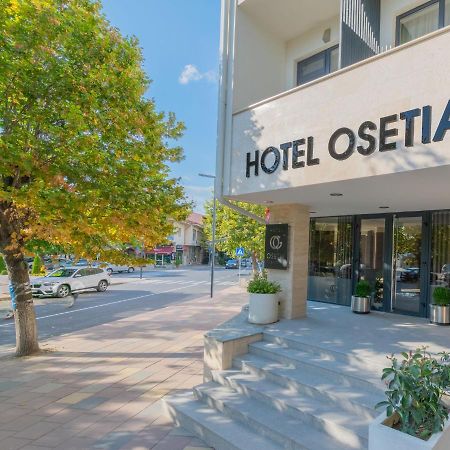 Hotel Osetia Garden Momchilgrad Εξωτερικό φωτογραφία