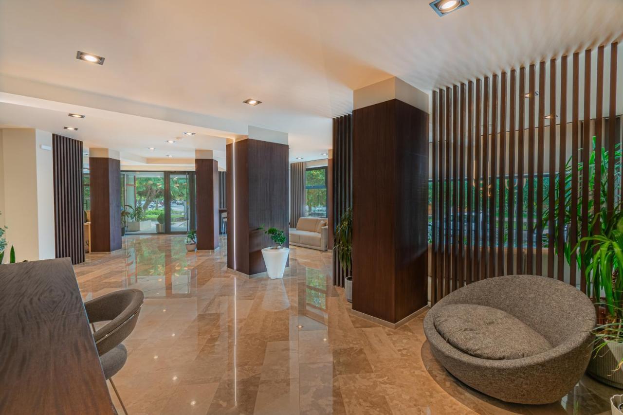 Hotel Osetia Garden Momchilgrad Εξωτερικό φωτογραφία