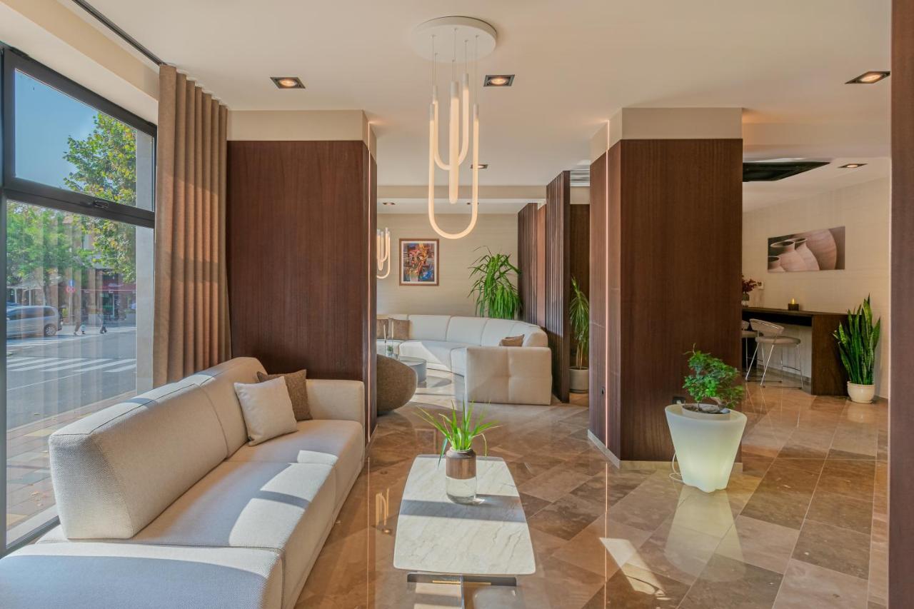 Hotel Osetia Garden Momchilgrad Εξωτερικό φωτογραφία