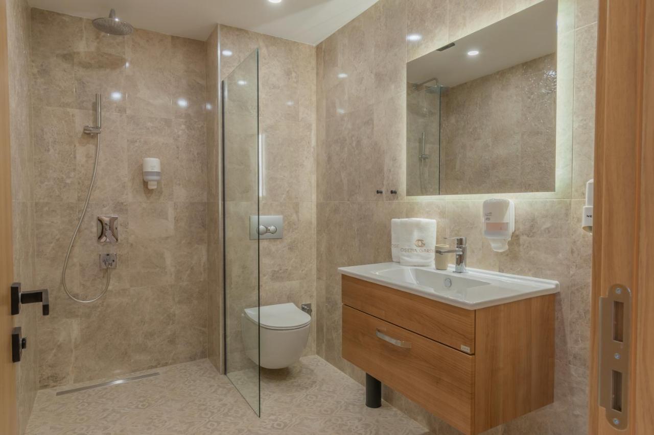 Hotel Osetia Garden Momchilgrad Εξωτερικό φωτογραφία