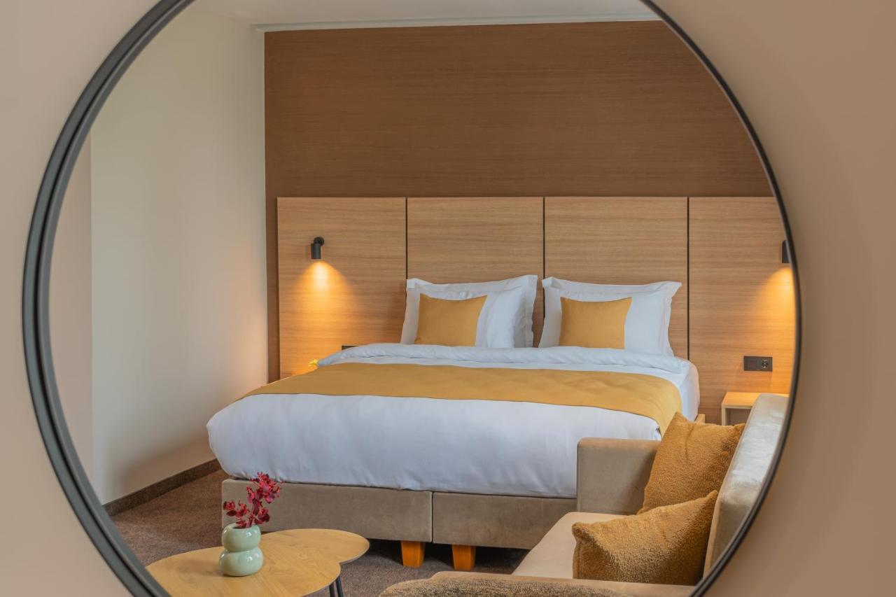 Hotel Osetia Garden Momchilgrad Εξωτερικό φωτογραφία