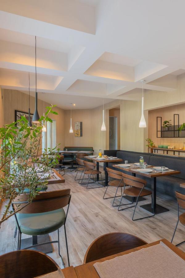Hotel Osetia Garden Momchilgrad Εξωτερικό φωτογραφία
