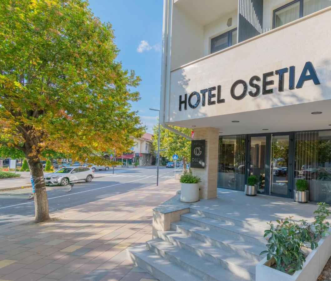 Hotel Osetia Garden Momchilgrad Εξωτερικό φωτογραφία